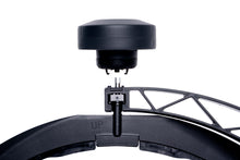 Afbeelding in Gallery-weergave laden, Flag2tag met motor binnen